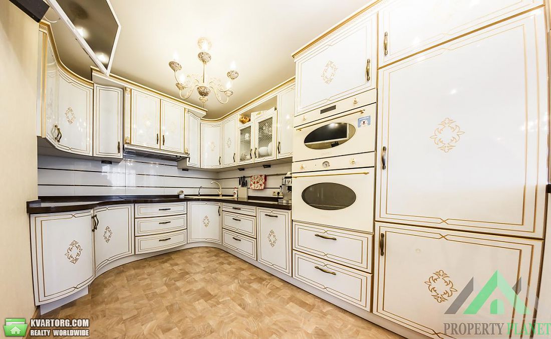 Rent out 3-room apartment. Киев, Лобановского пр — photo 1