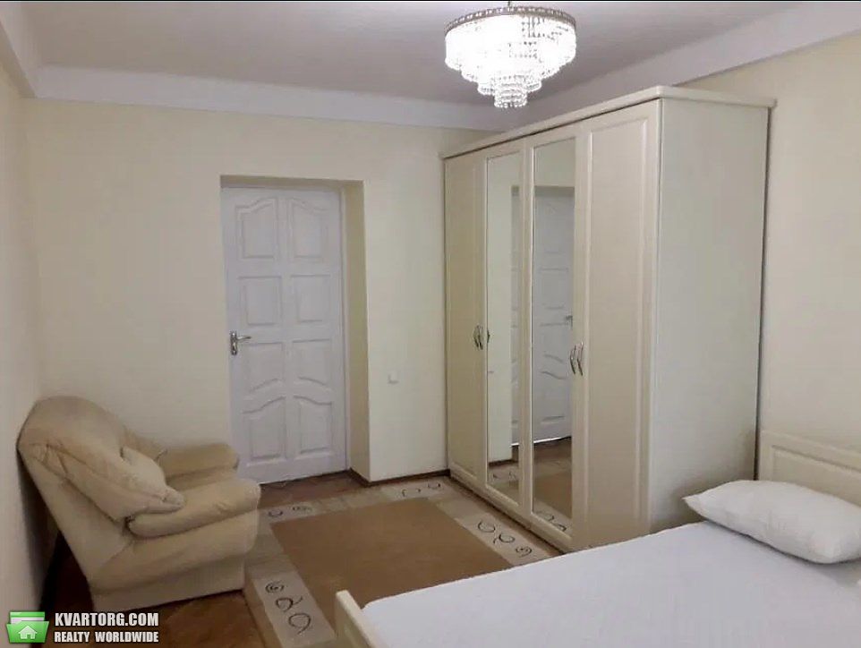 Rent out 2-room apartment. Киев, Тютюнника — photo 5