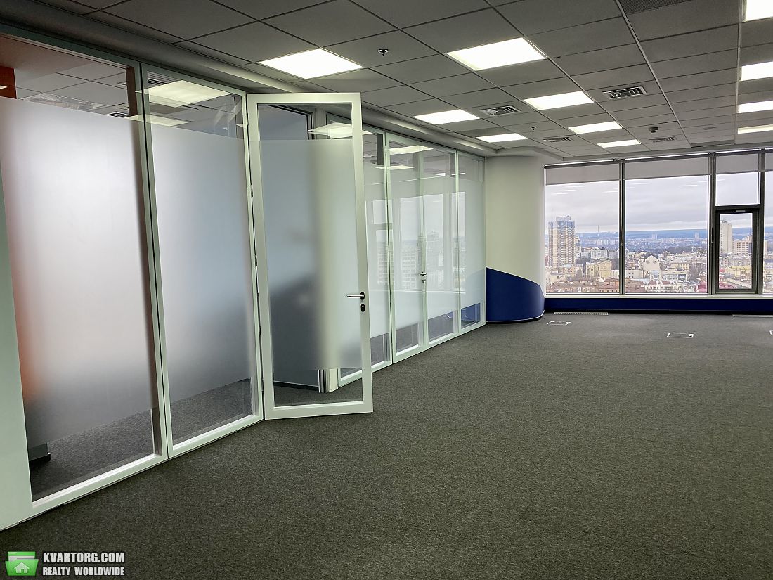 Rent out office. Киев, Спортивная пл — photo 2