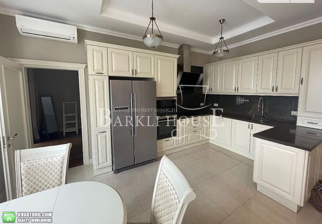 Rent out 2-room apartment. Киев,  Оболонская наб — photo 8