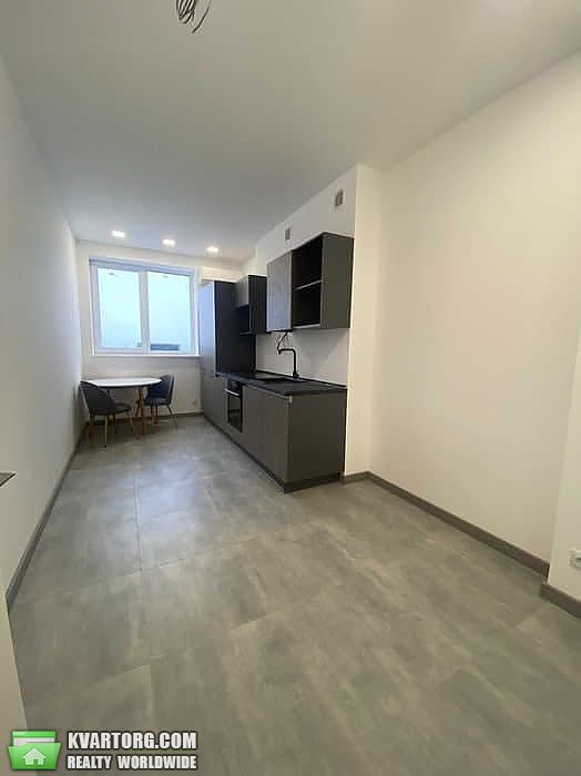 Sell 2-room apartment. Днепропетровск, набережная Победы — photo 1