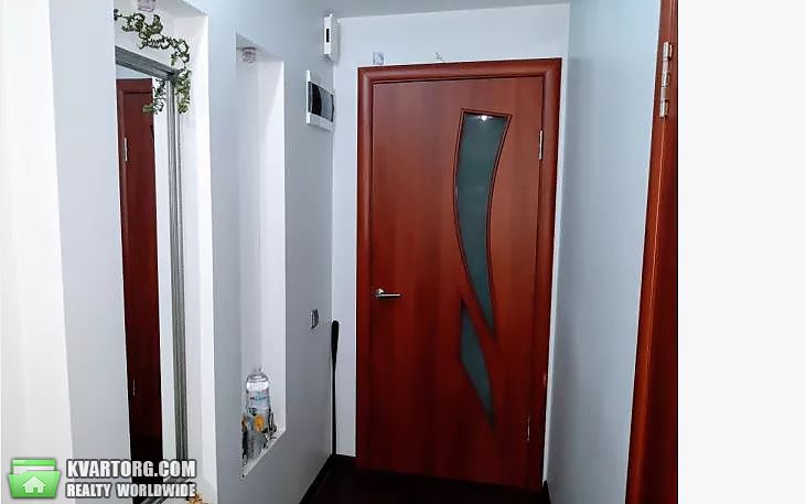 Rent out 2-room apartment. Киев,  Волгоградская — photo 3