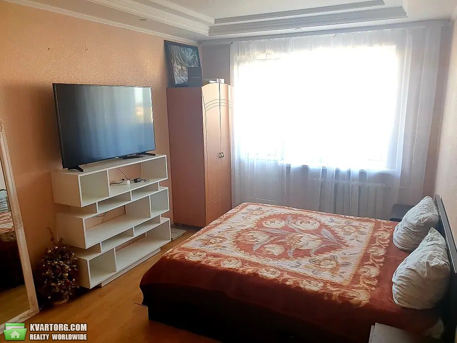 Sell 2-room apartment. Киев,  Симиренко — photo 1
