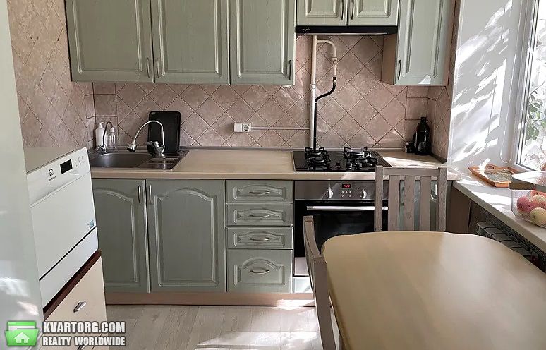 Sell 1-room apartment. Киев,  Салютная — photo 4