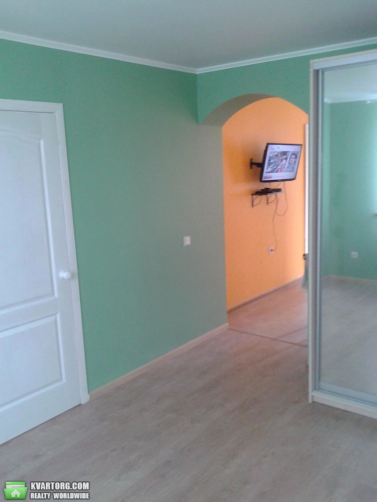 Rent out house. Киев,  14 линия — photo 4
