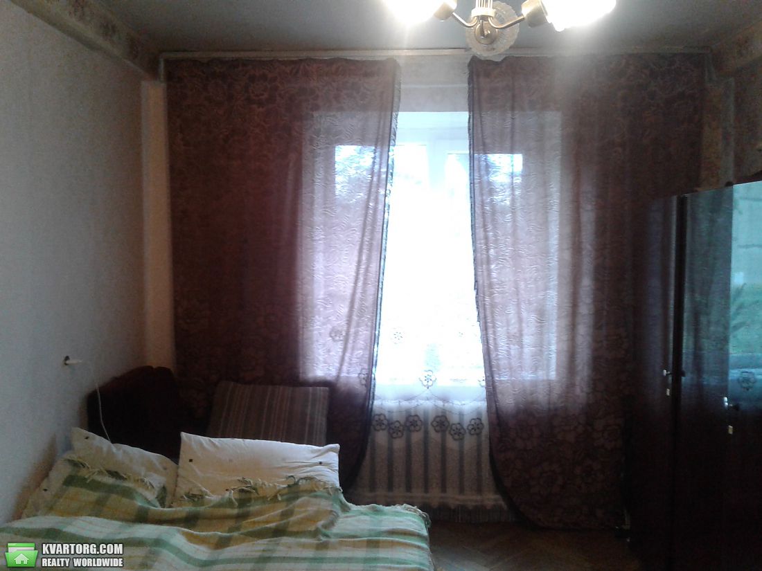 Sell 3-room apartment. Киев,  Подгорная — photo 2