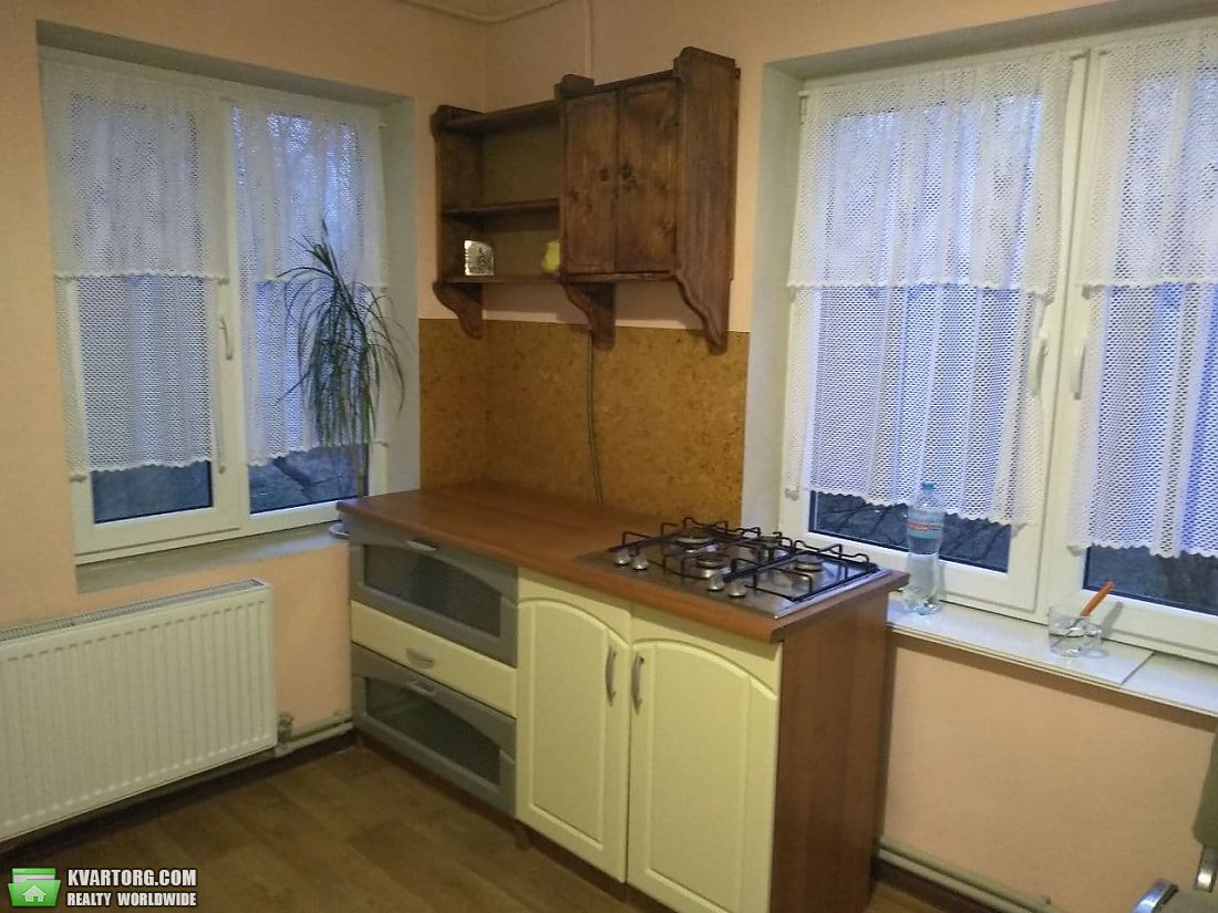 Rent out house. Киев, Вышгородская — photo 1
