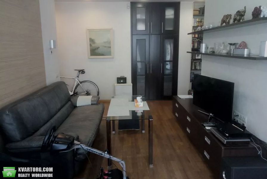 Rent out 3-room apartment. Киев,  Большая Васильковская — photo 1