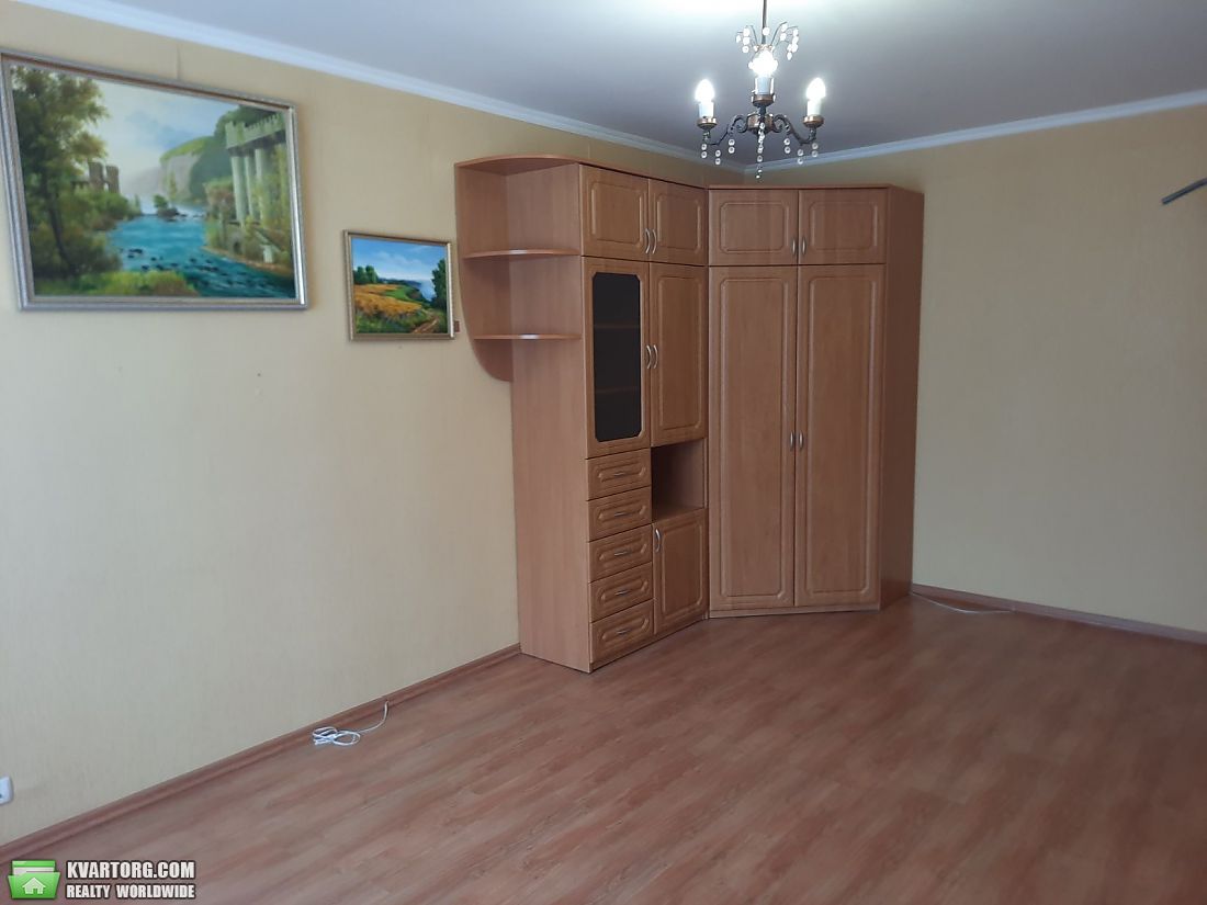 Sell 2-room apartment. Вышгород,  Грушевского — photo 2