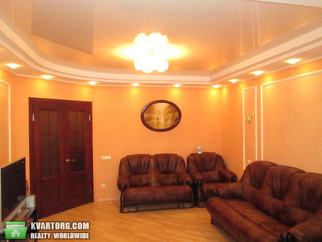 Rent out 3-room apartment. Днепропетровск, Набережная Победы — photo 3