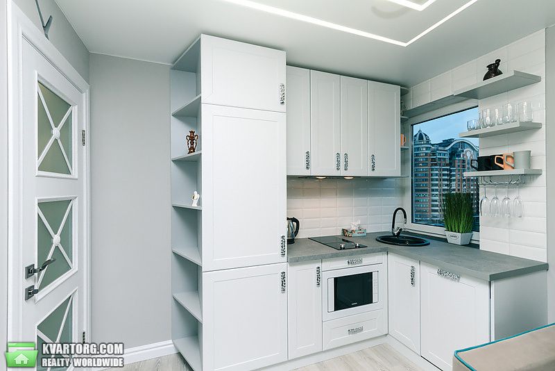 Sell 3-room apartment. Киев,  Леси Украинки бул — photo 2