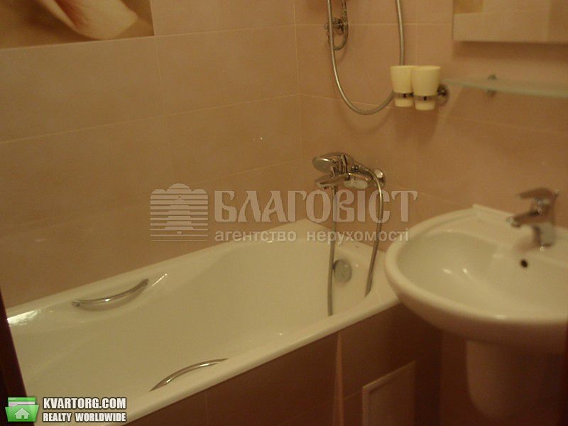 Rent out 3-room apartment. Киев,  Старонаводницкая — photo 4