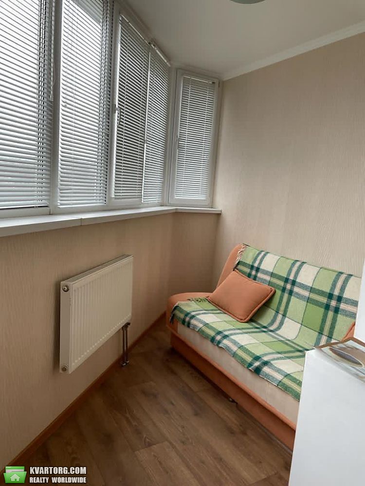 Rent out 1-room apartment. Киев,  Трутенко — photo 6