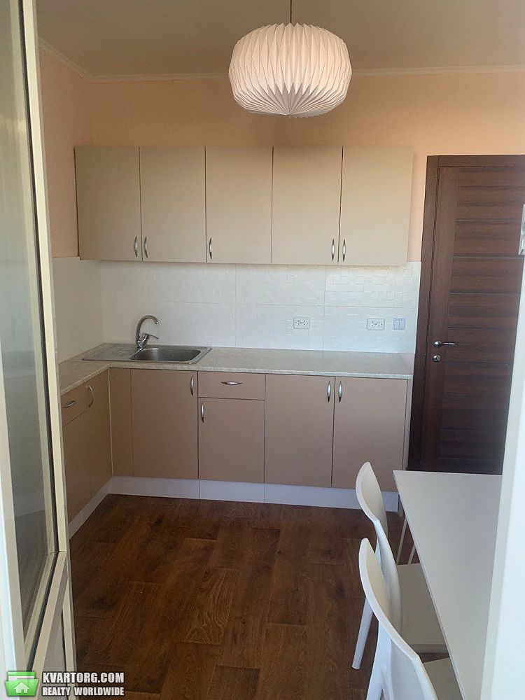 Rent out 1-room apartment. Киев, Николая Винграновского — photo 3