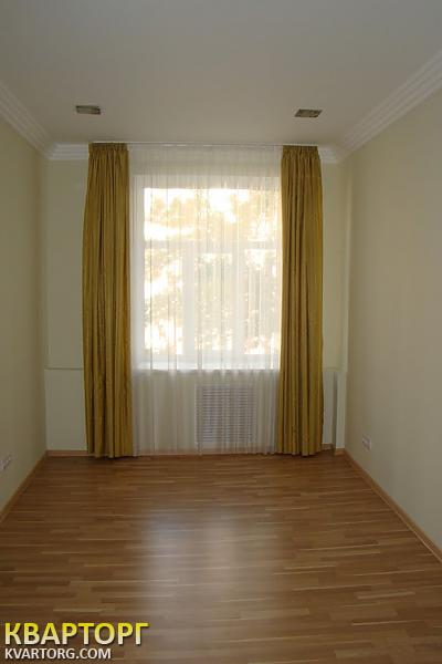 Rent out office. Киев, Ильинский — photo 1