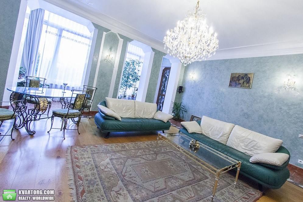 Rent out 4-room apartment. Киев,  Обсерваторная — photo 1