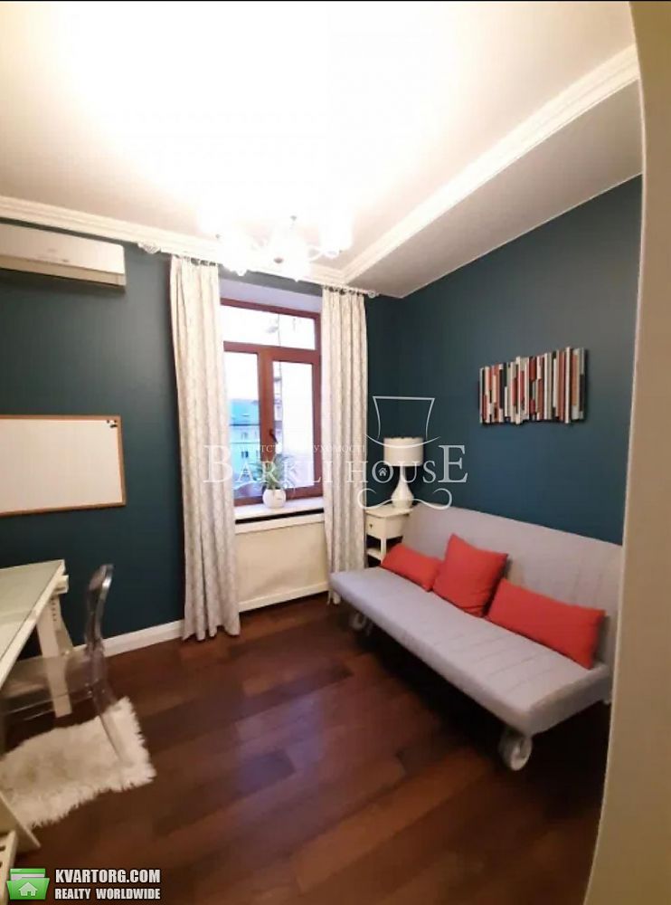 Rent out 3-room apartment. Киев,  Волошская — photo 4