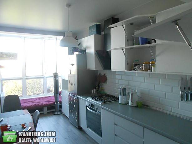 Sell 2-room apartment. Киев,  Метрологическая — photo 2