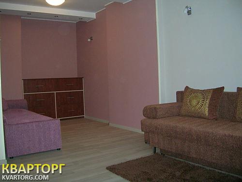 Rent out 2-room apartment. Киев,  Ревуцкого — photo 4