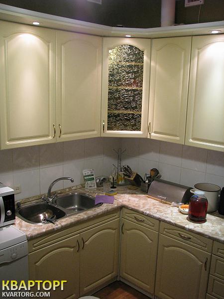 Rent out 3-room apartment. Киев,  Белорусская — photo 4