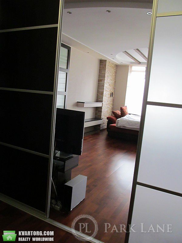 Sell 1-room apartment. Киев,  Жилянская — photo 3