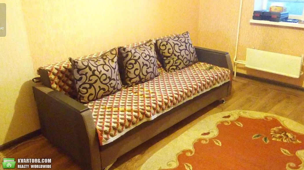Rent out 2-room apartment. Киев,  Чернобыльская — photo 1