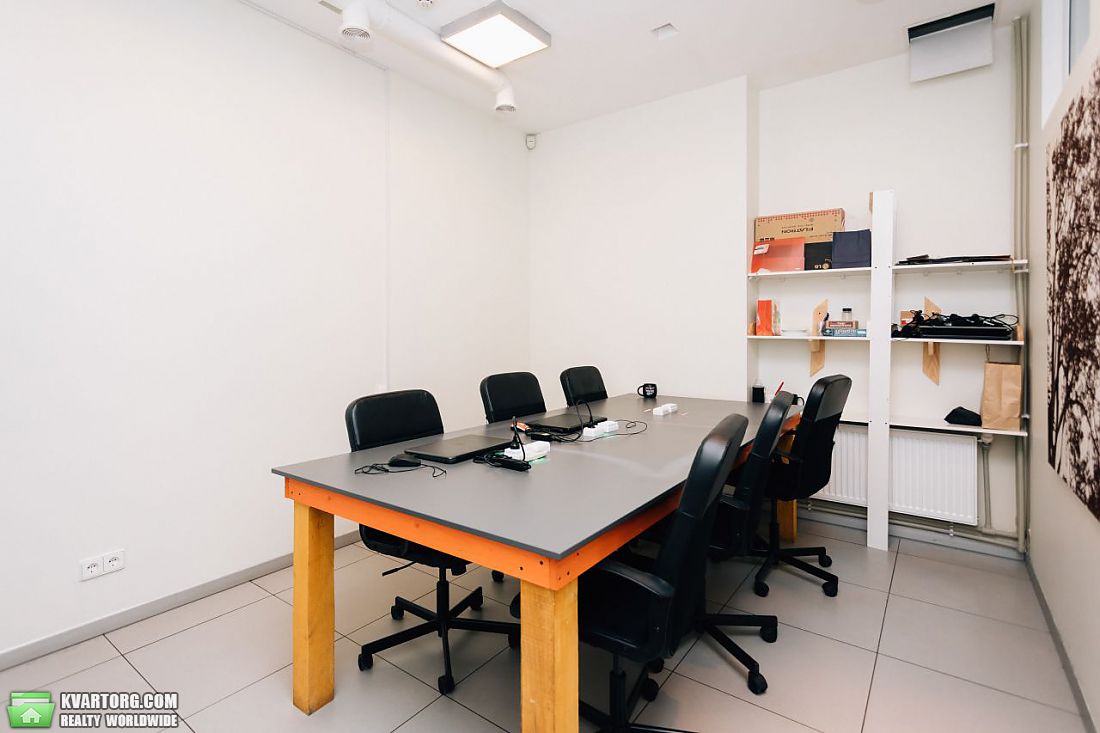 Rent out office. Киев, ул. Гетьмана Вадима — photo 1