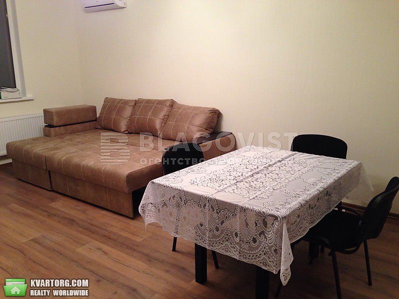 Rent out 1-room apartment. Киев,  Ломоносова — photo 3
