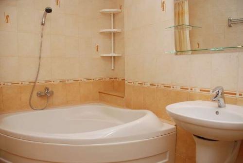Sell 2-room apartment. Киев, Луначарского — photo 2
