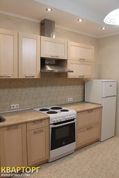Rent out 1-room apartment. Киев, Регенераторная — photo 6