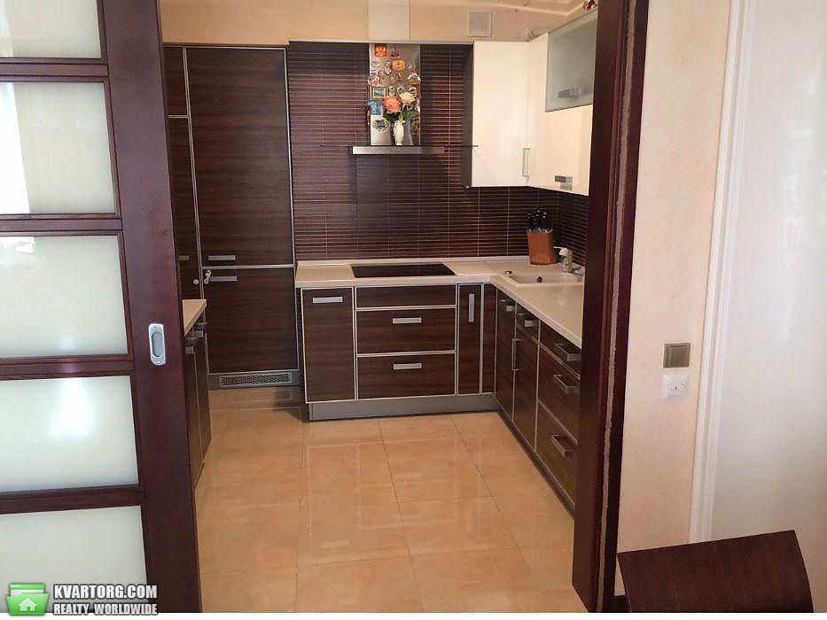 Rent out 2-room apartment. Киев,  Верховинная — photo 8