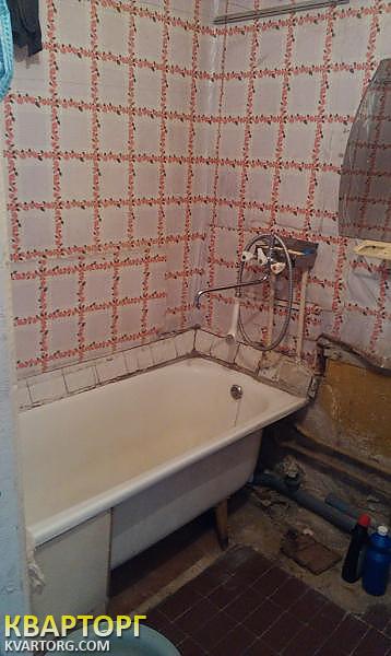 Sell 1-room apartment. Киев,  Валковская — photo 3