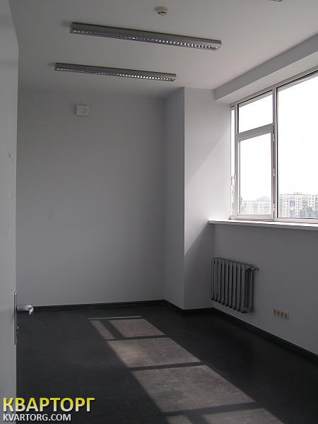 Rent out office. Киев,  Соломенская пл — photo 3