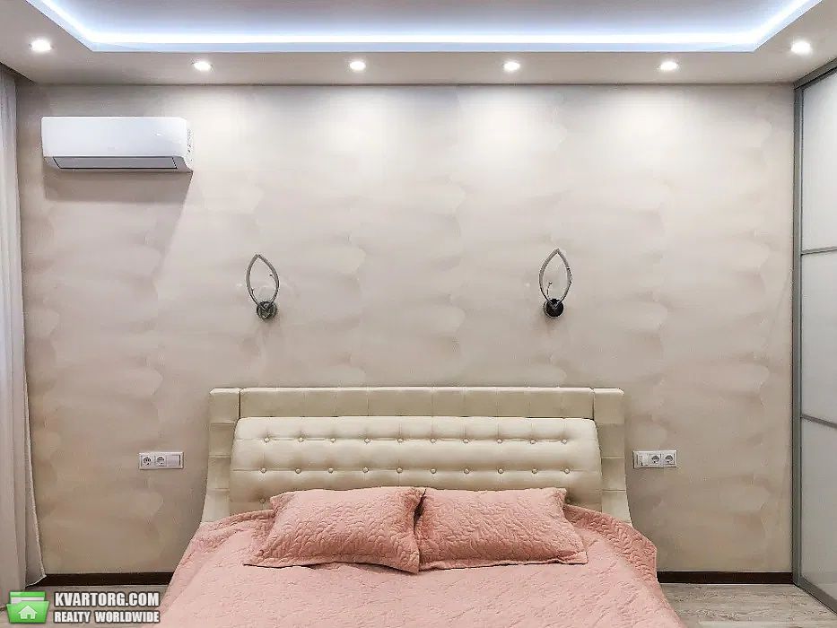 Sell 3-room apartment. Киев,  Драгоманова — photo 5