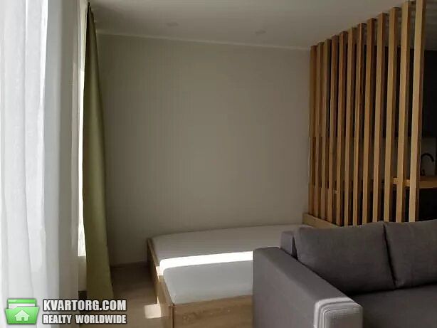 Rent out 1-room apartment. Киев, Регенераторная — photo 4