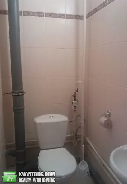 Rent out 2-room apartment. Киев,  Урловская — photo 6