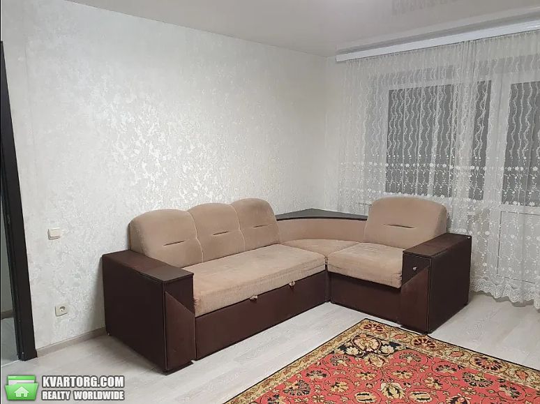 Rent out 2-room apartment. Киев, прспект Гагарина — photo 2