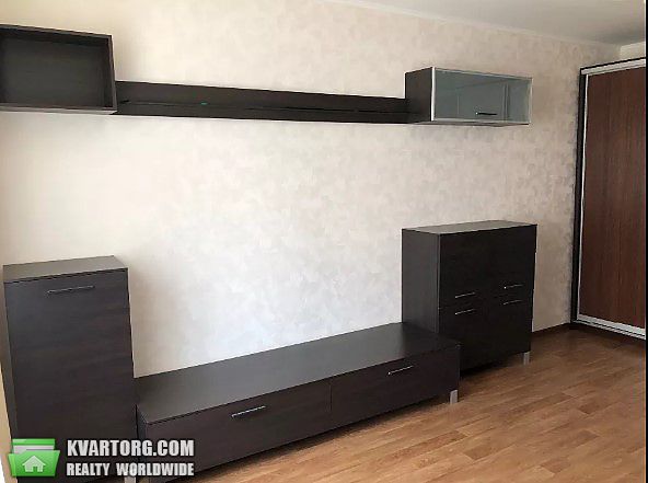 Rent out 1-room apartment. Киев,  Гмыри — photo 2
