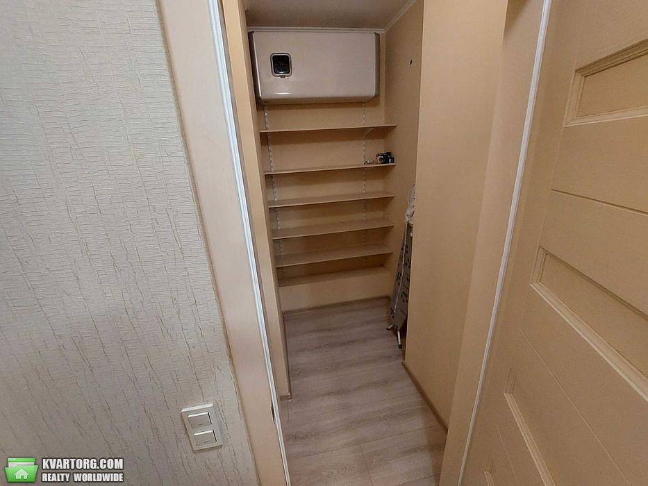 Rent out 2-room apartment. Киев,  Вышгородская — photo 7