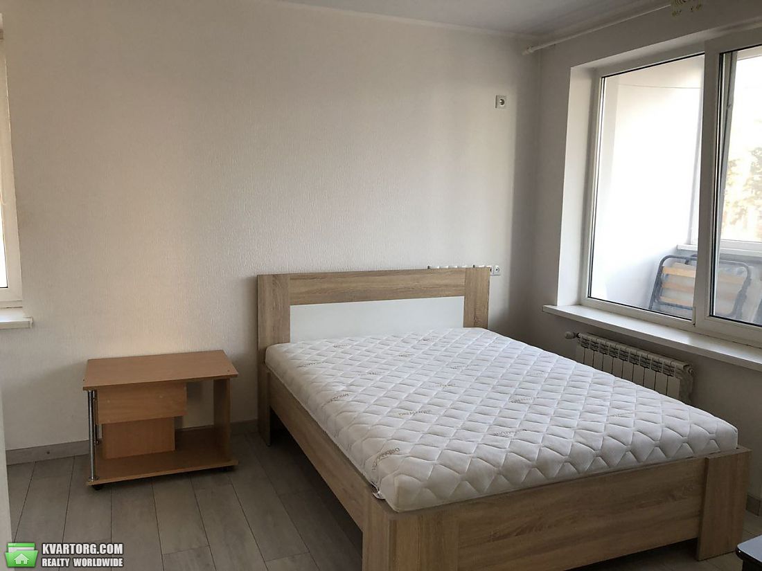 Sell 1-room apartment. Киев,  Пушкинская — photo 2