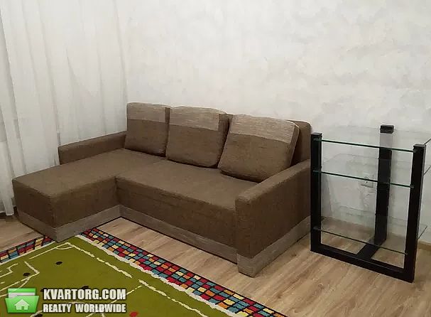 Rent out 1-room apartment. Киев, Харьковське шоссе — photo 4
