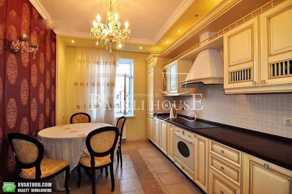 Rent out 2-room apartment. Киев,  Щекавицкая — photo 4