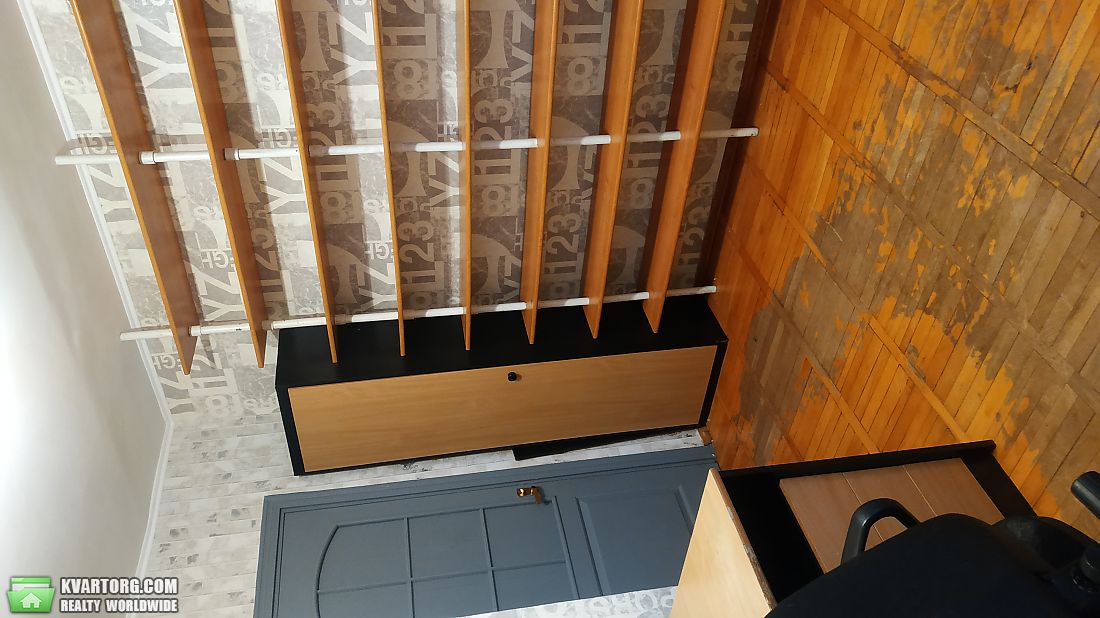 Sell 3-room apartment. Киев,  Привокзальная — photo 2