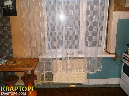 Rent out 1-room apartment. Киев,  Героев Днепра — photo 10