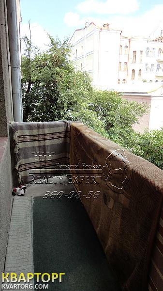 Sell 2-room apartment. Киев,  Шелковичная — photo 1