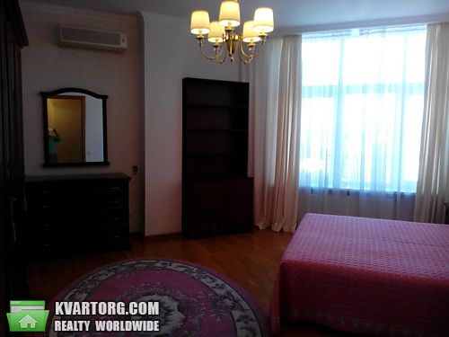 Rent out 3-room apartment. Киев, Владимировская — photo 4
