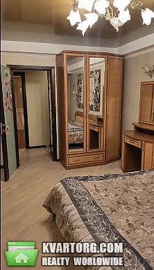 Rent out 3-room apartment. Киев,  Саперное поле — photo 2