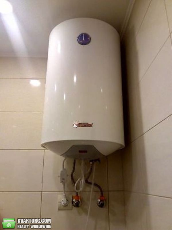 Sell 1-room apartment. Киев,  Олевская — photo 9