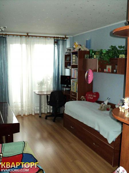 Sell 3-room apartment. Киев,  Березняковская — photo 2