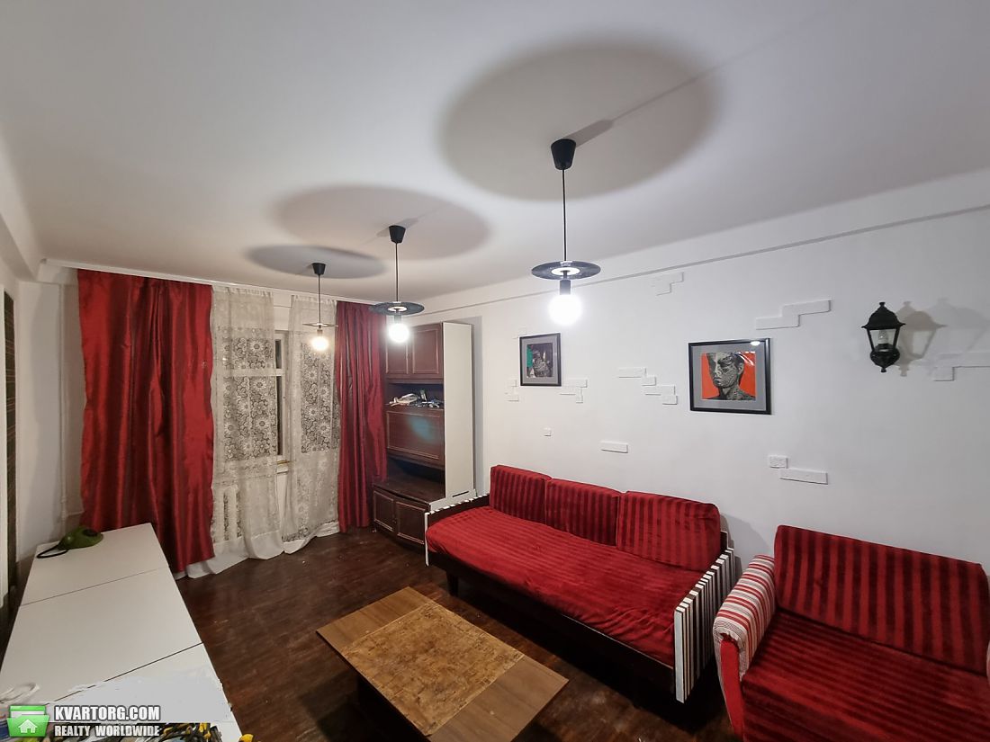 Rent out 2-room apartment. Киев,  Перова бул — photo 1